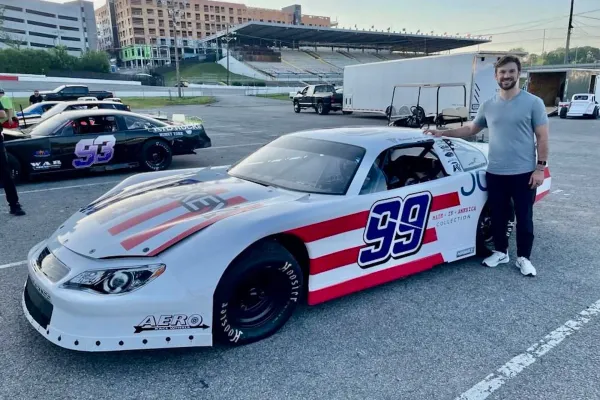 Daniel Suárez Triumphs in Heat 1 at North Wilkesboro, Secures Pole Position for All-Star Race