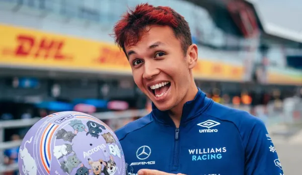Alex Albon Secures Future with Williams Racing Through Multi-Year Contract Extension